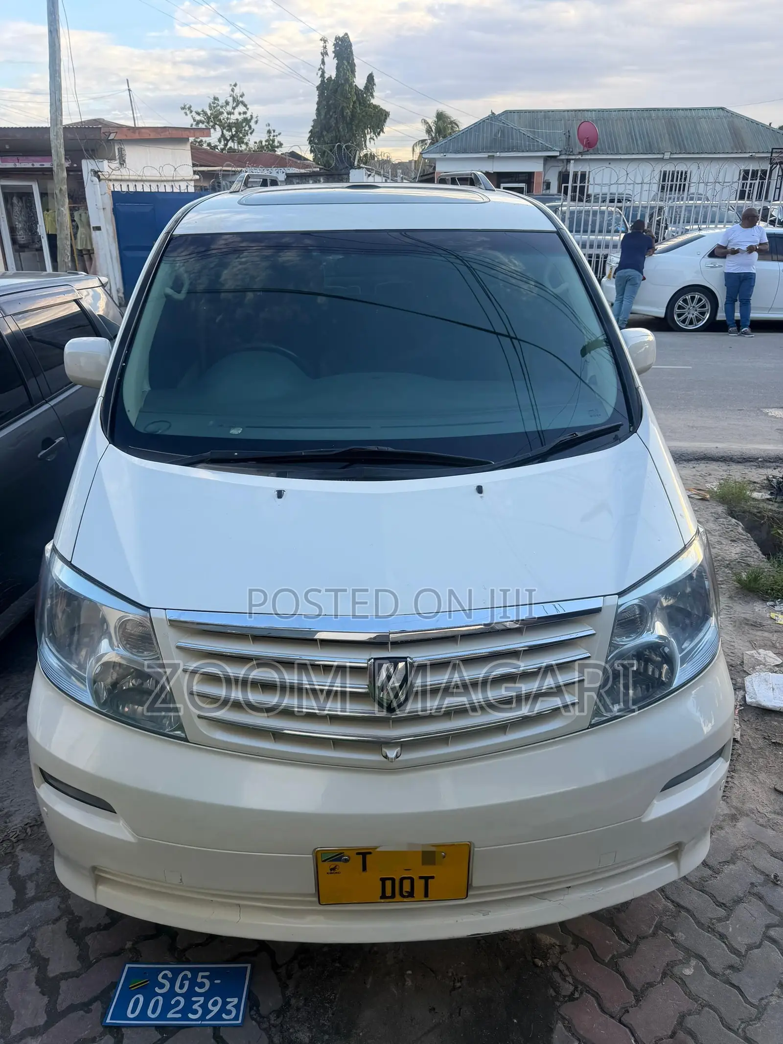 Toyota Alphard 2006 White