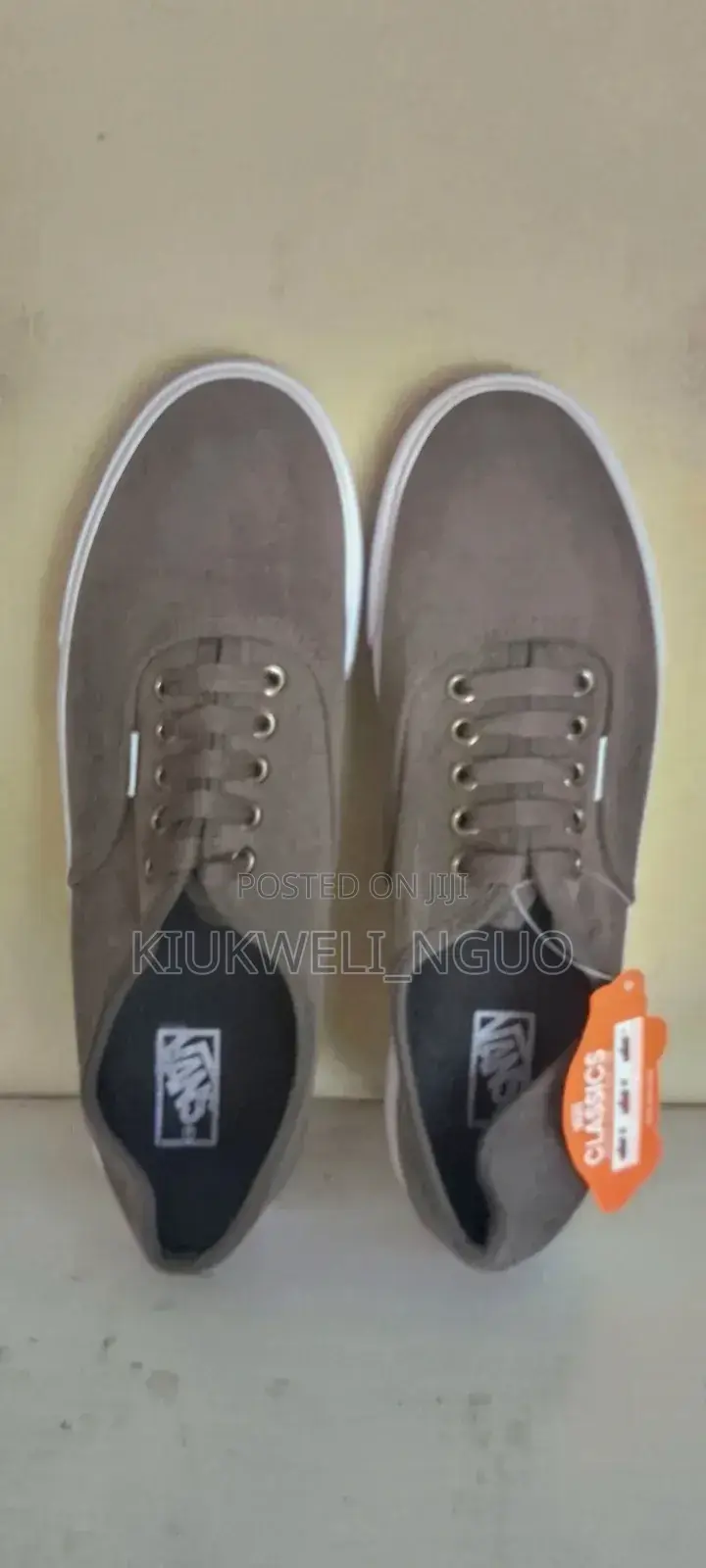 Vans Bei Poa