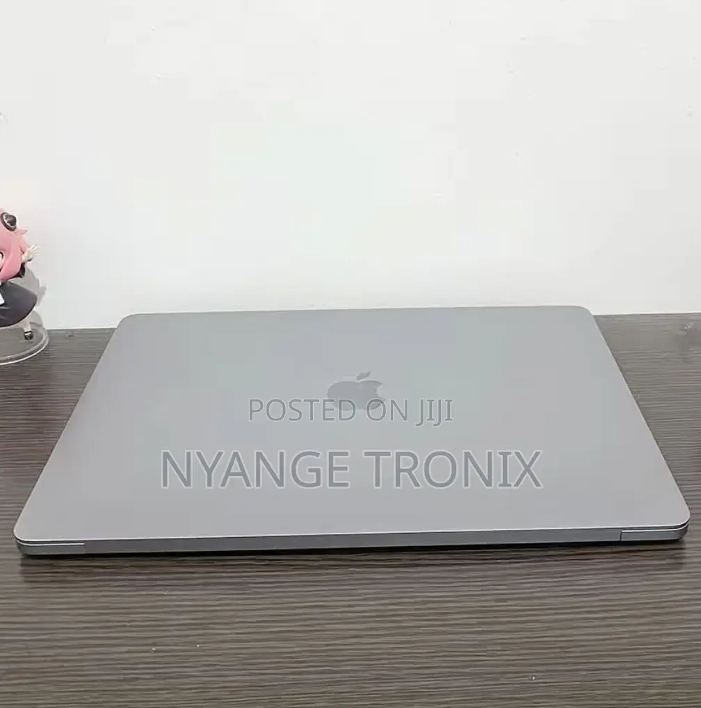 Laptop Apple MacBook Pro 2020 32GB Intel Core i7 SSD 512GB