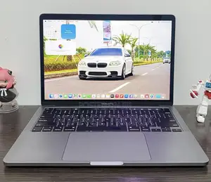 Laptop Apple MacBook Pro 2020 32GB Intel Core i7 SSD 512GB