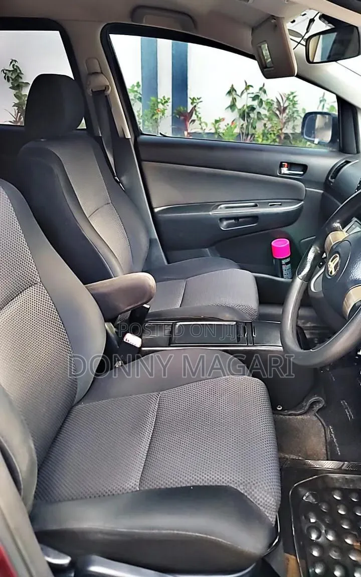 Toyota Wish 2006 Green
