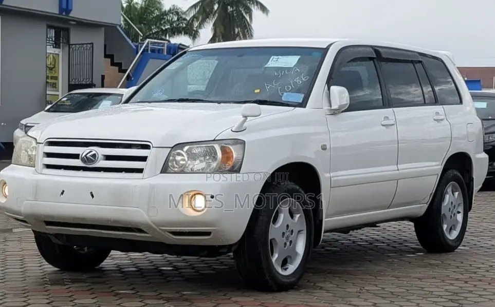 Toyota Kluger 2006 White