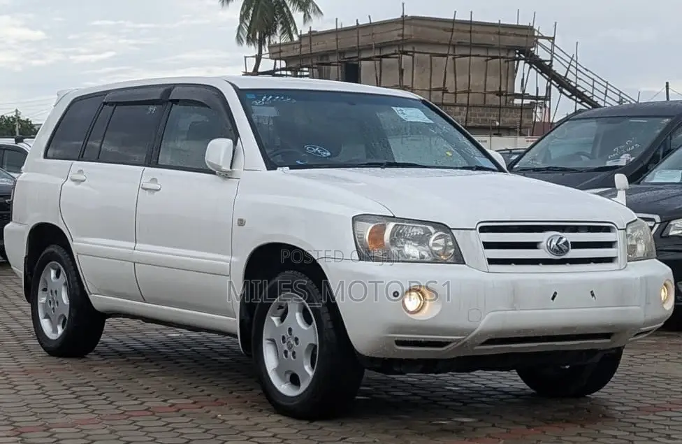 Toyota Kluger 2006 White