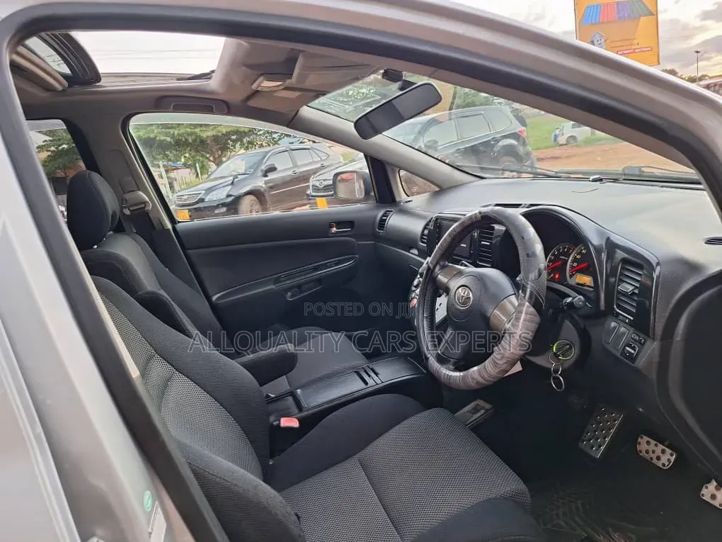 Toyota Wish 2003
