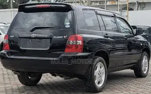 Toyota Kluger 2004 Black