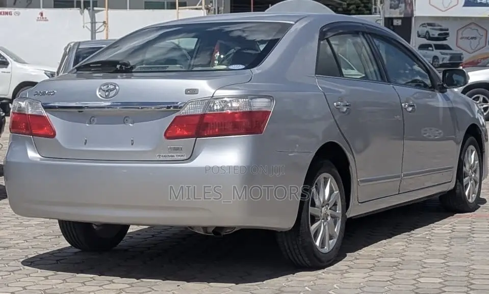 Toyota Premio 2008 Silver