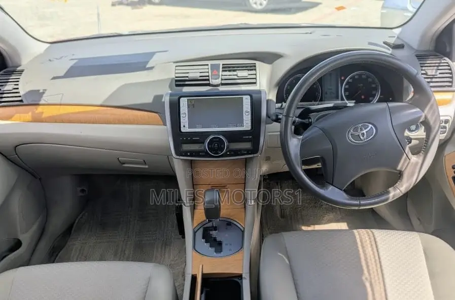Toyota Premio 2008 Silver