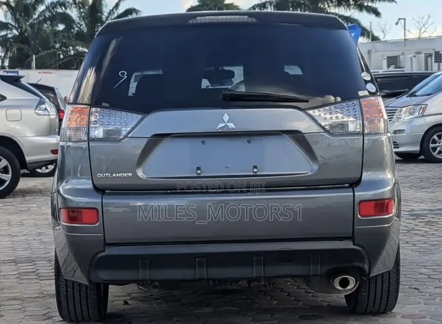 Mitsubishi Outlander 2006 Gray
