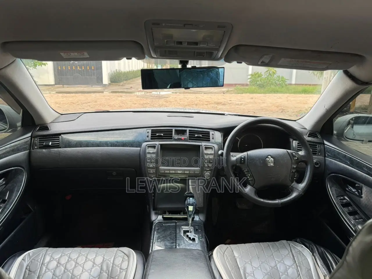 Toyota Crown 2006 Silver