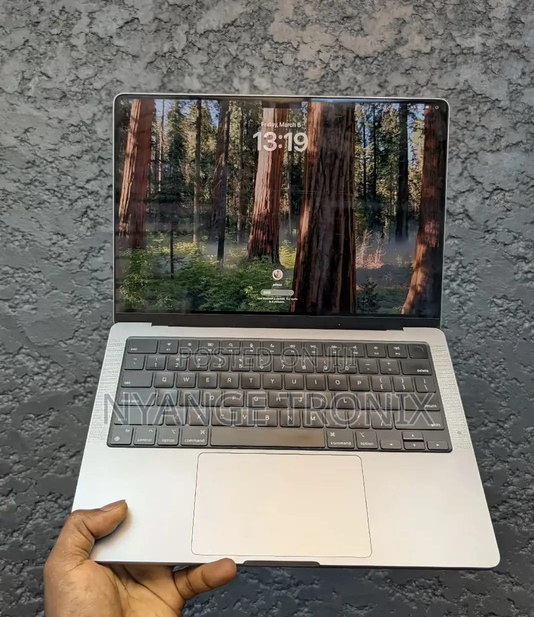 Laptop Apple MacBook Pro 2021 M1 32GB Apple M1 Pro SSD 512GB