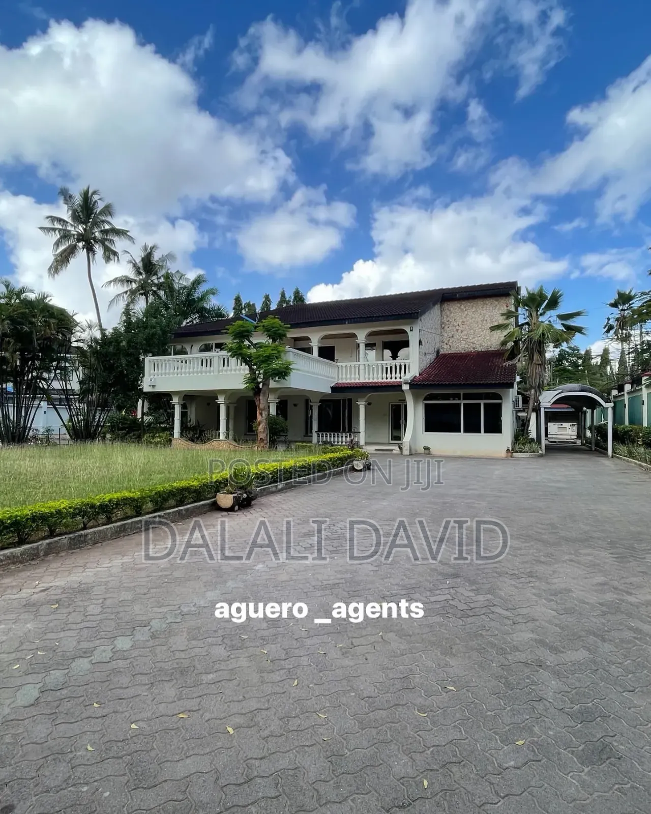 5bdrm House in Ada Estate for rent