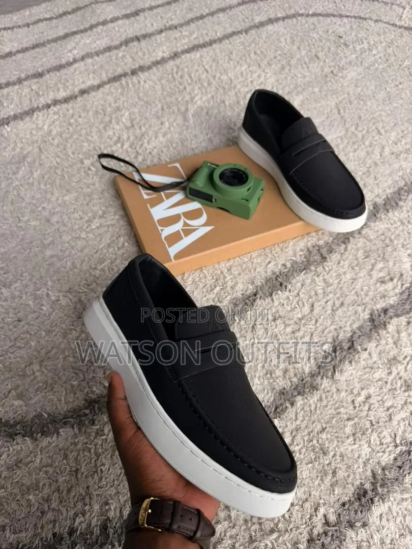 Men's Leather Shoes Zara Hotly Branded Materials Original Na Quality