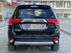 Mitsubishi Outlander PHEV 2018 Black
