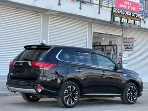 Mitsubishi Outlander PHEV 2018 Black