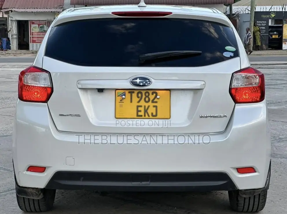 Subaru Impreza 2014 White