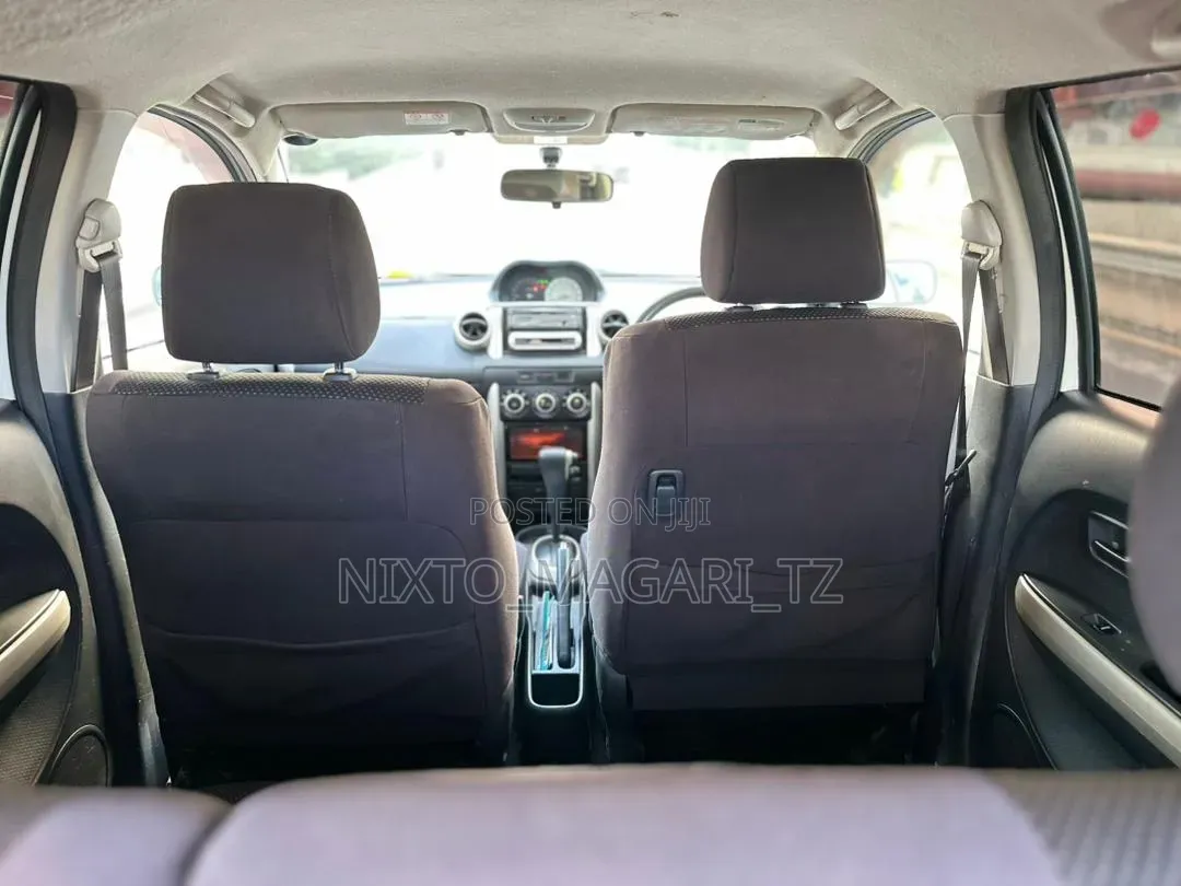 Toyota IST 2004 White