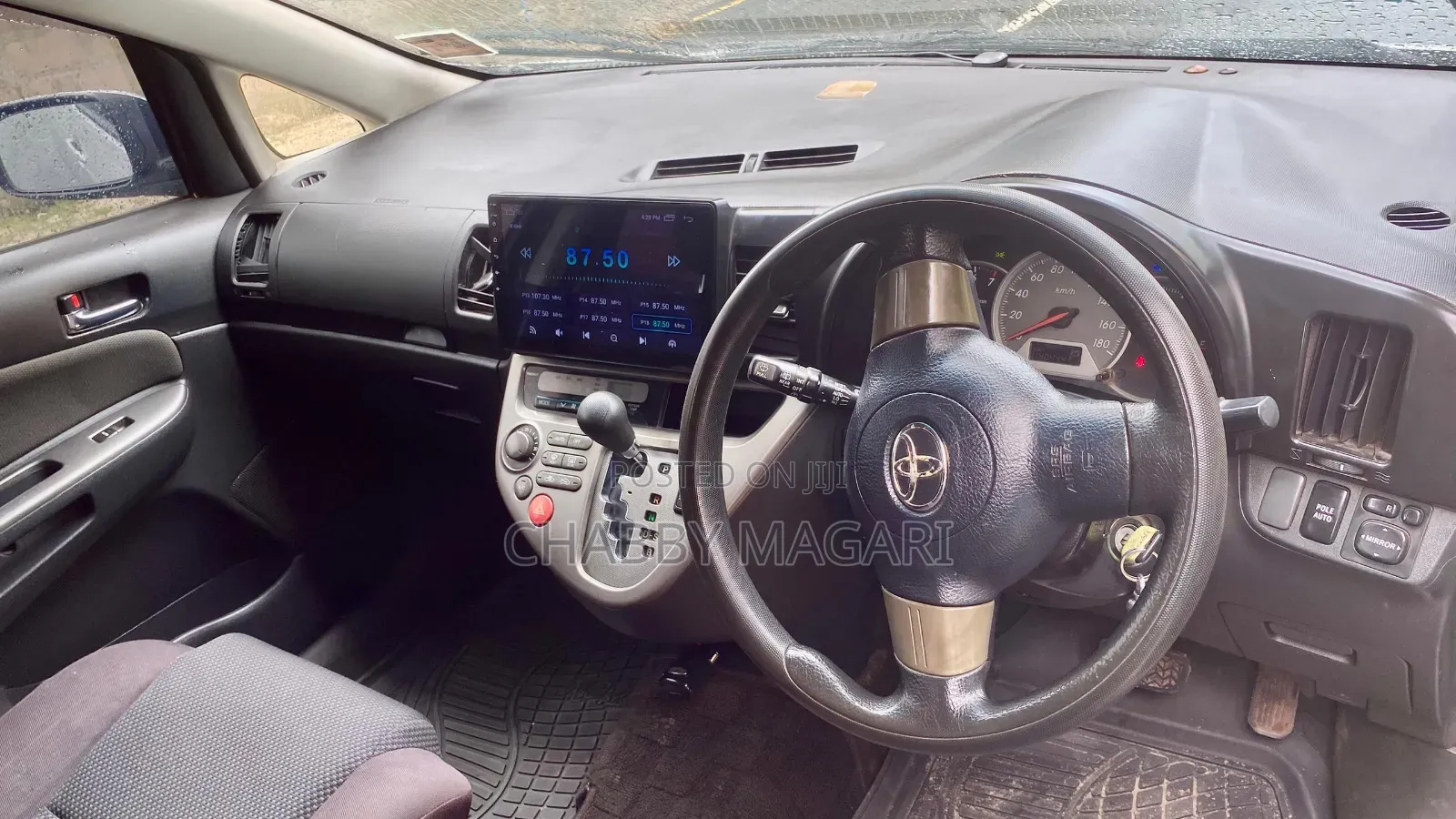 Toyota Wish 2005 Silver