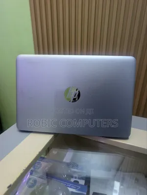 Laptop HP EliteBook 1030 8GB Intel Core 7 SSD 256GB