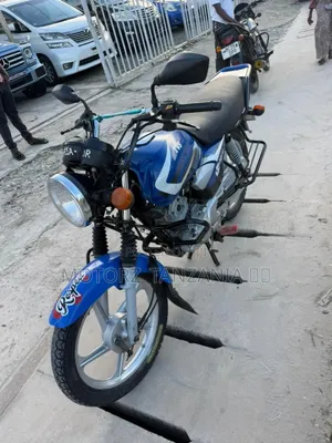 TVS HLX 125 2024 Blue