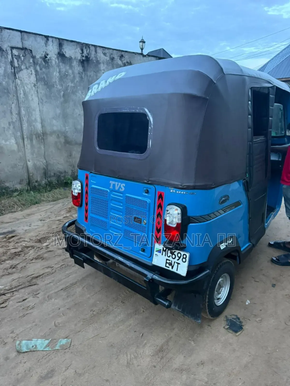TVS King Deluxe Plus iTouch Start 2025 Blue