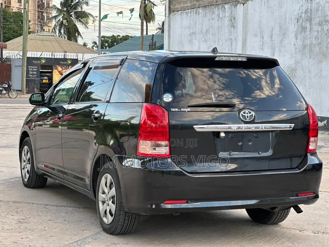 Toyota Wish 2006 Black