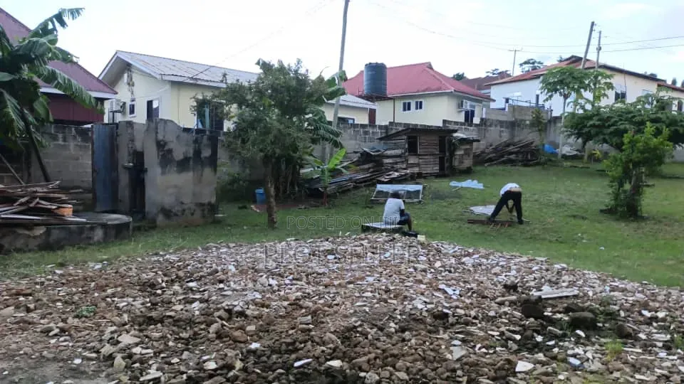 Eneo Lenye Nyumba Linauzwa Kimara Temboni