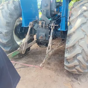 Tractor Holland Horse Tu