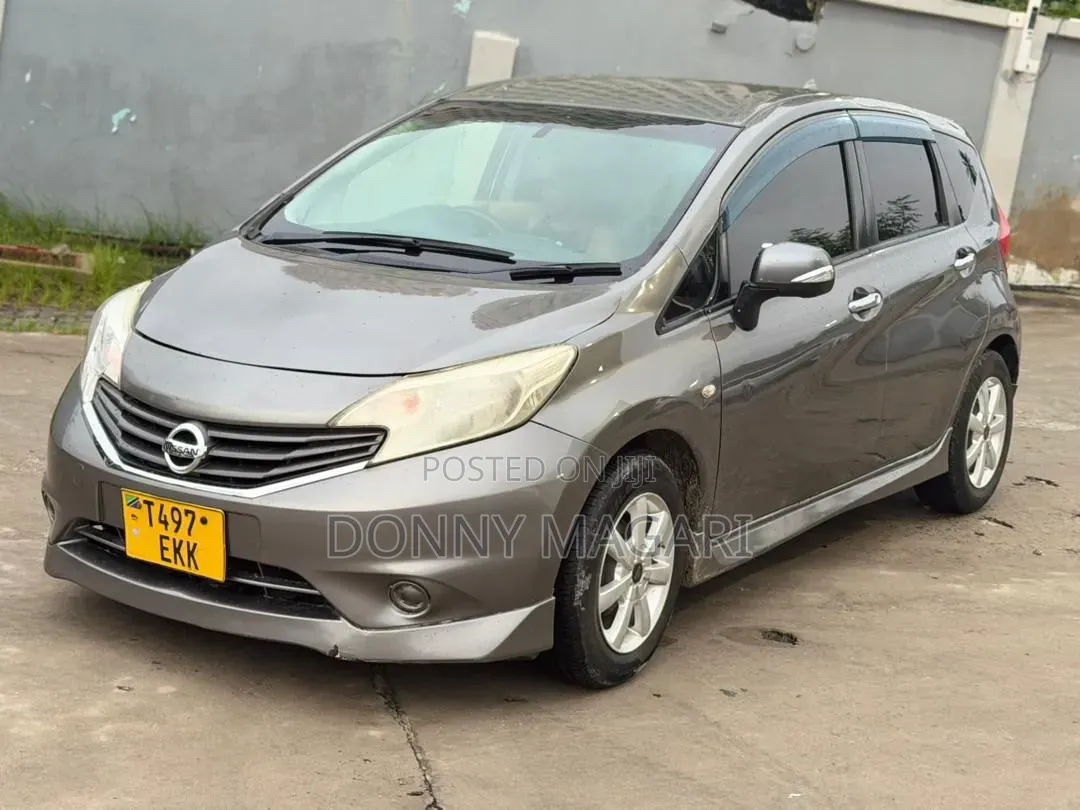 Nissan Note 2013 Gray