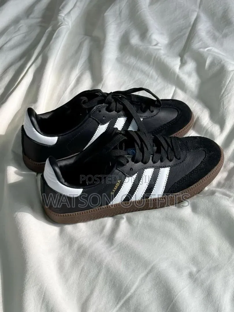 Men's Leather Shoes Adidas Samba Completely and Amazingly Smart