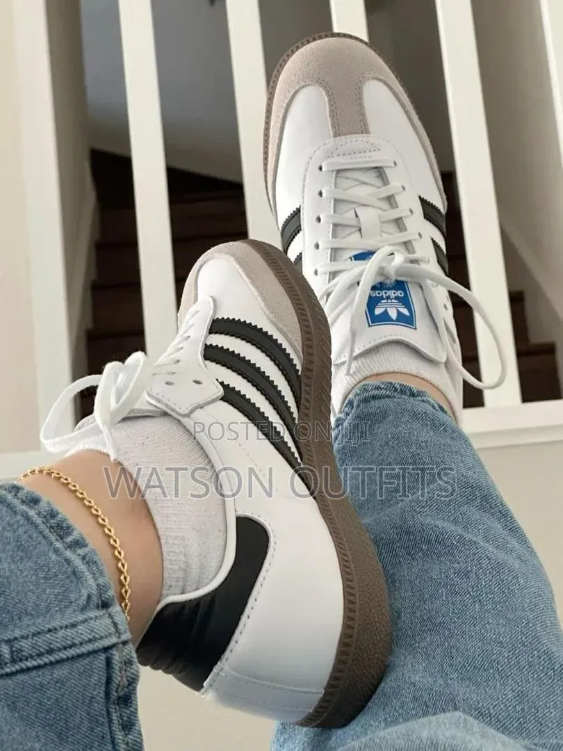 Men's Leather Shoes Adidas Samba Completely and Amazingly Smart