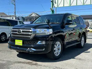 Toyota Land Cruiser 4.6 V8 AX 2019 Black