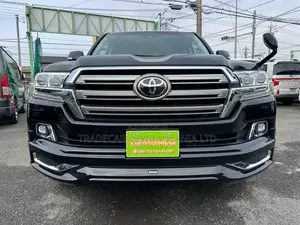 Toyota Land Cruiser 4.6 V8 AX 2019 Black