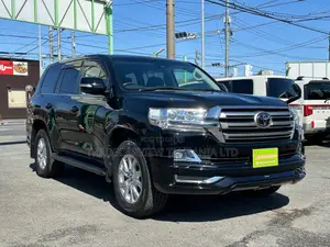 Toyota Land Cruiser 4.6 V8 AX 2019 Black