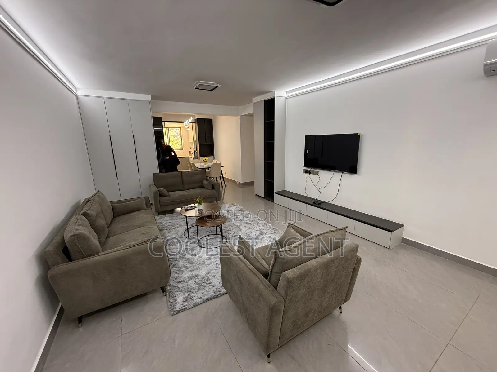 Furnished 3bdrm Apartment in Coolest Estate, Oyster Bay for rent