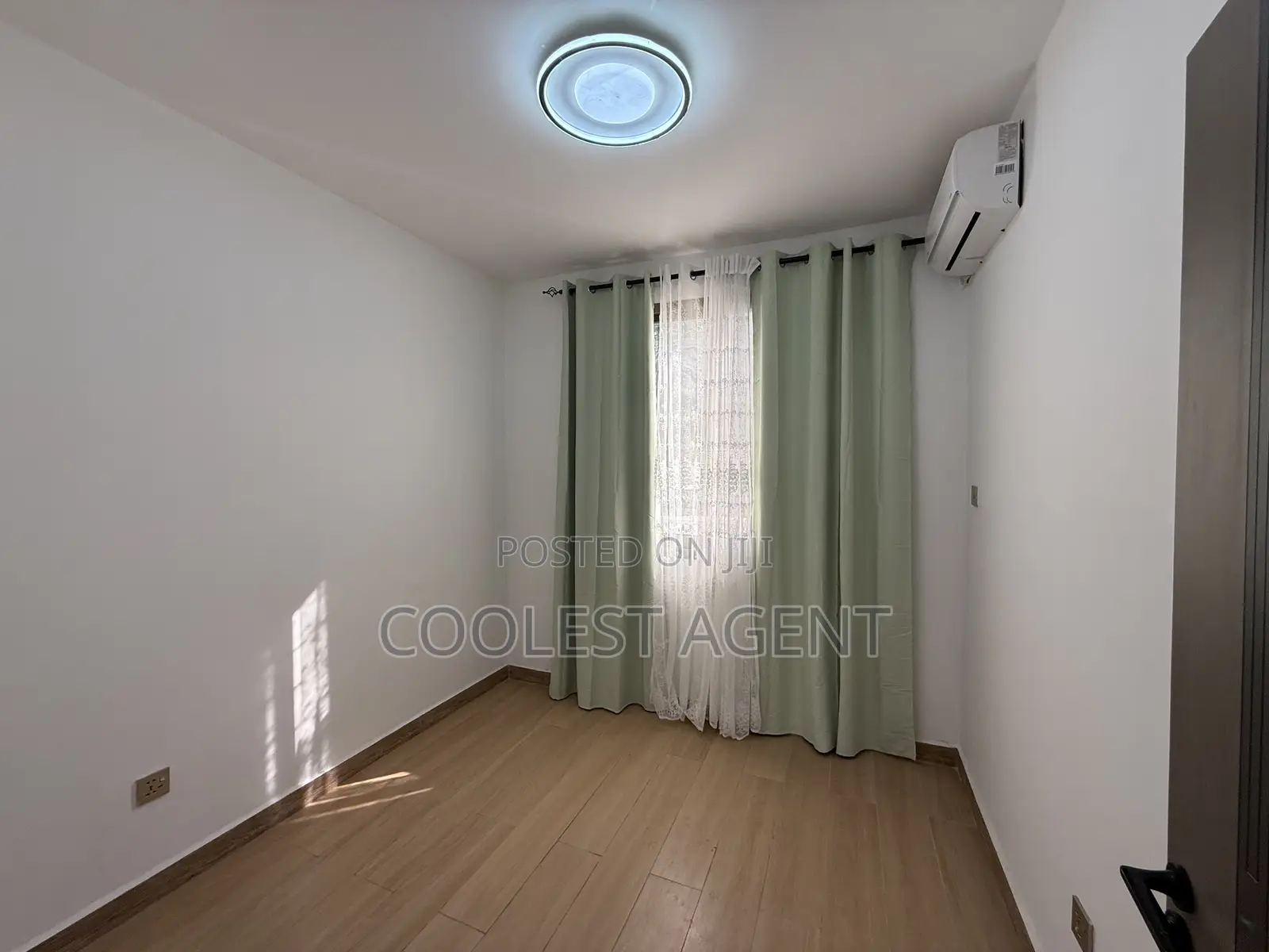 Furnished 3bdrm Apartment in Coolest Estate, Oyster Bay for rent