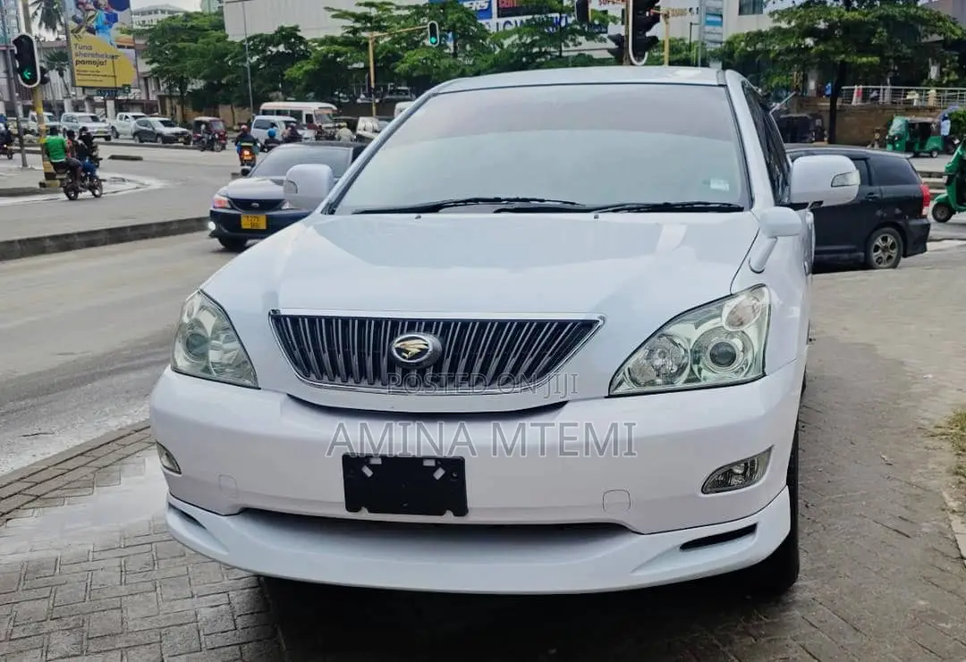 Toyota Harrier 2.4 4WD 2007 White