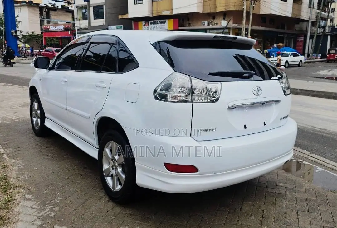 Toyota Harrier 2.4 4WD 2007 White