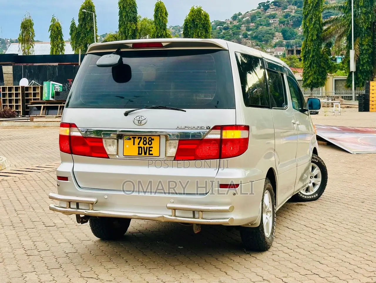 Toyota Alphard 2005 Silver