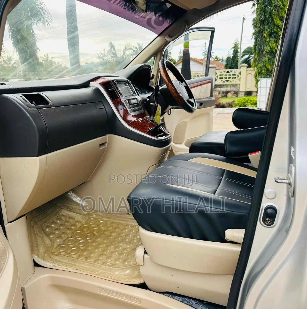 Toyota Alphard 2005 Silver
