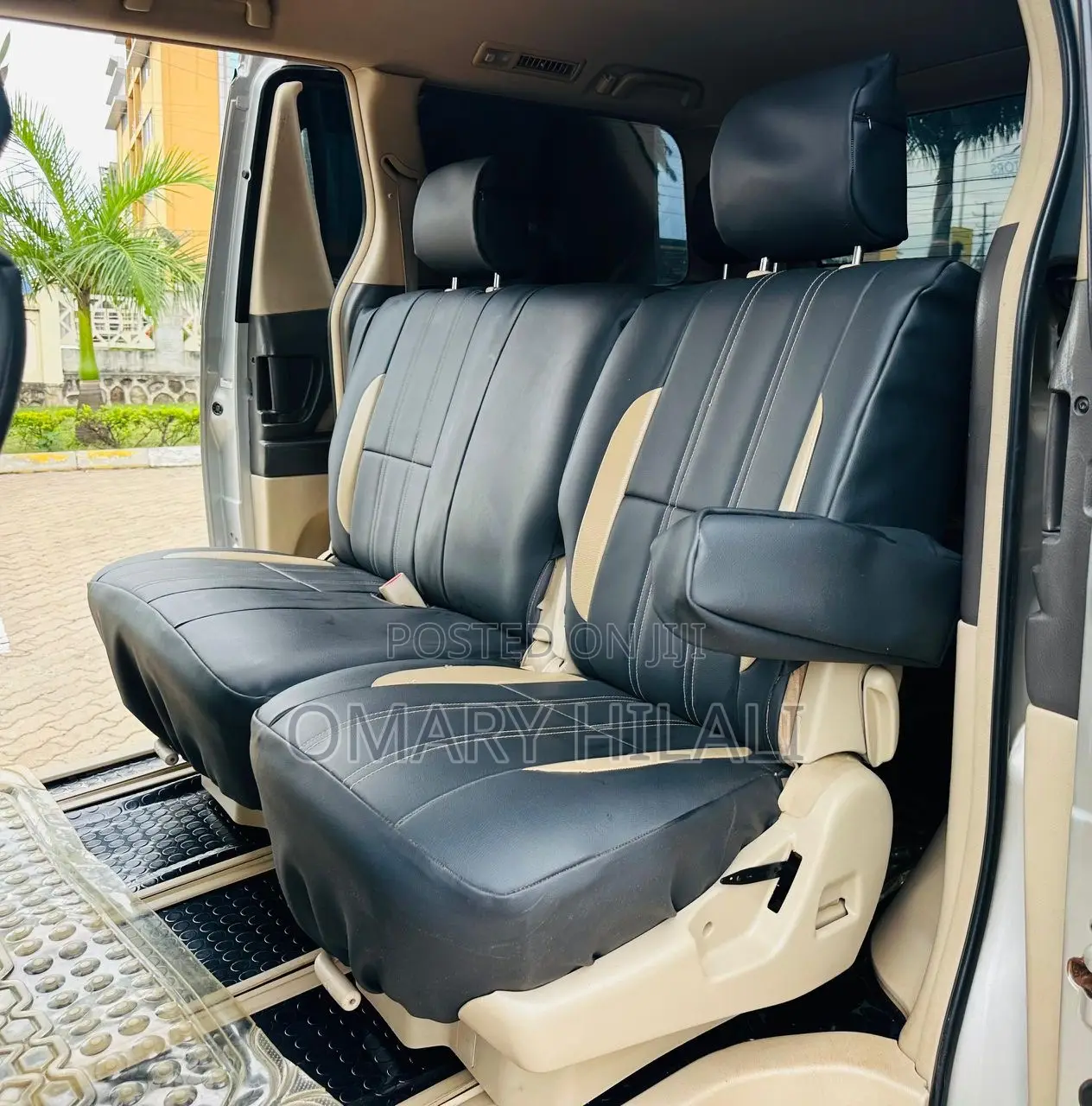 Toyota Alphard 2005 Silver