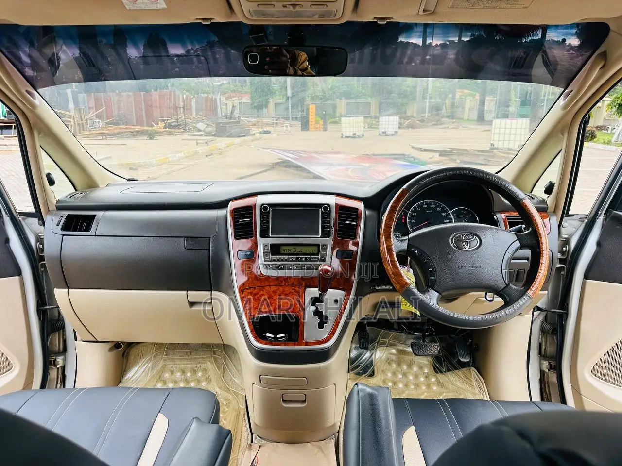 Toyota Alphard 2005 Silver