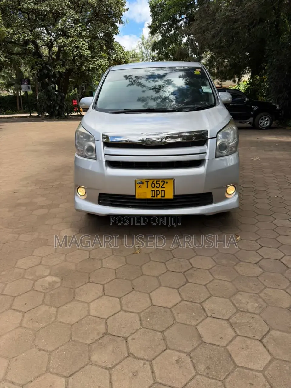 Toyota Noah 2008 Silver