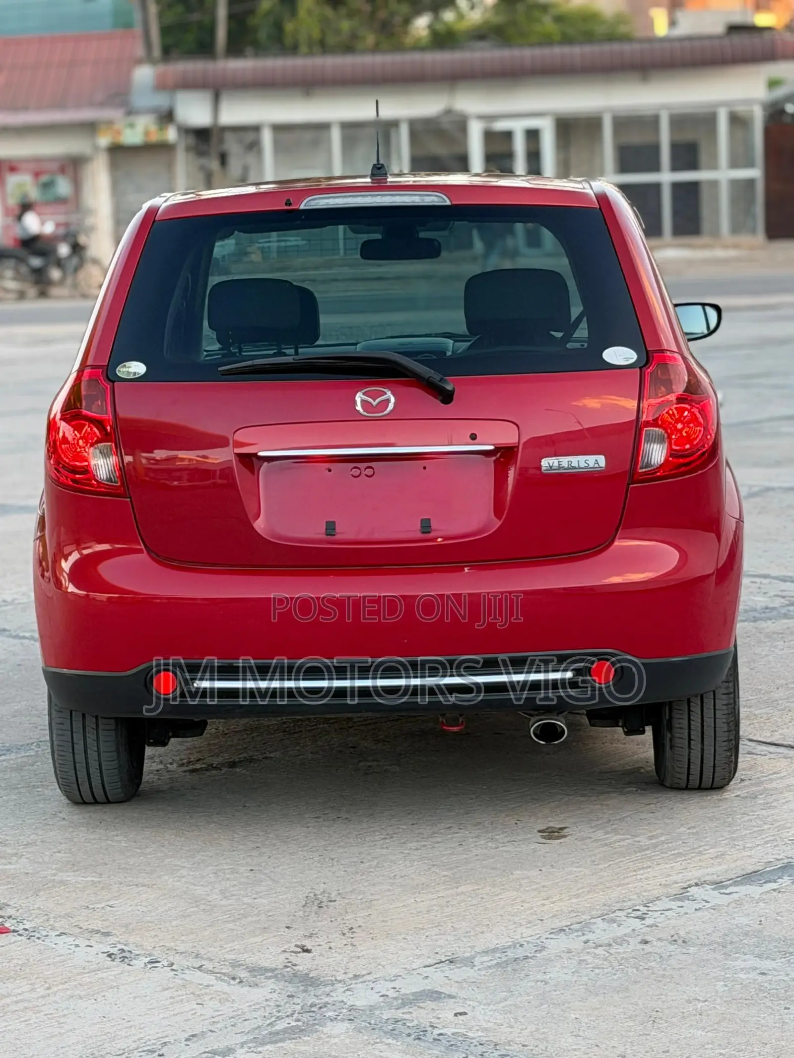 Mazda Verisa 2011 Red