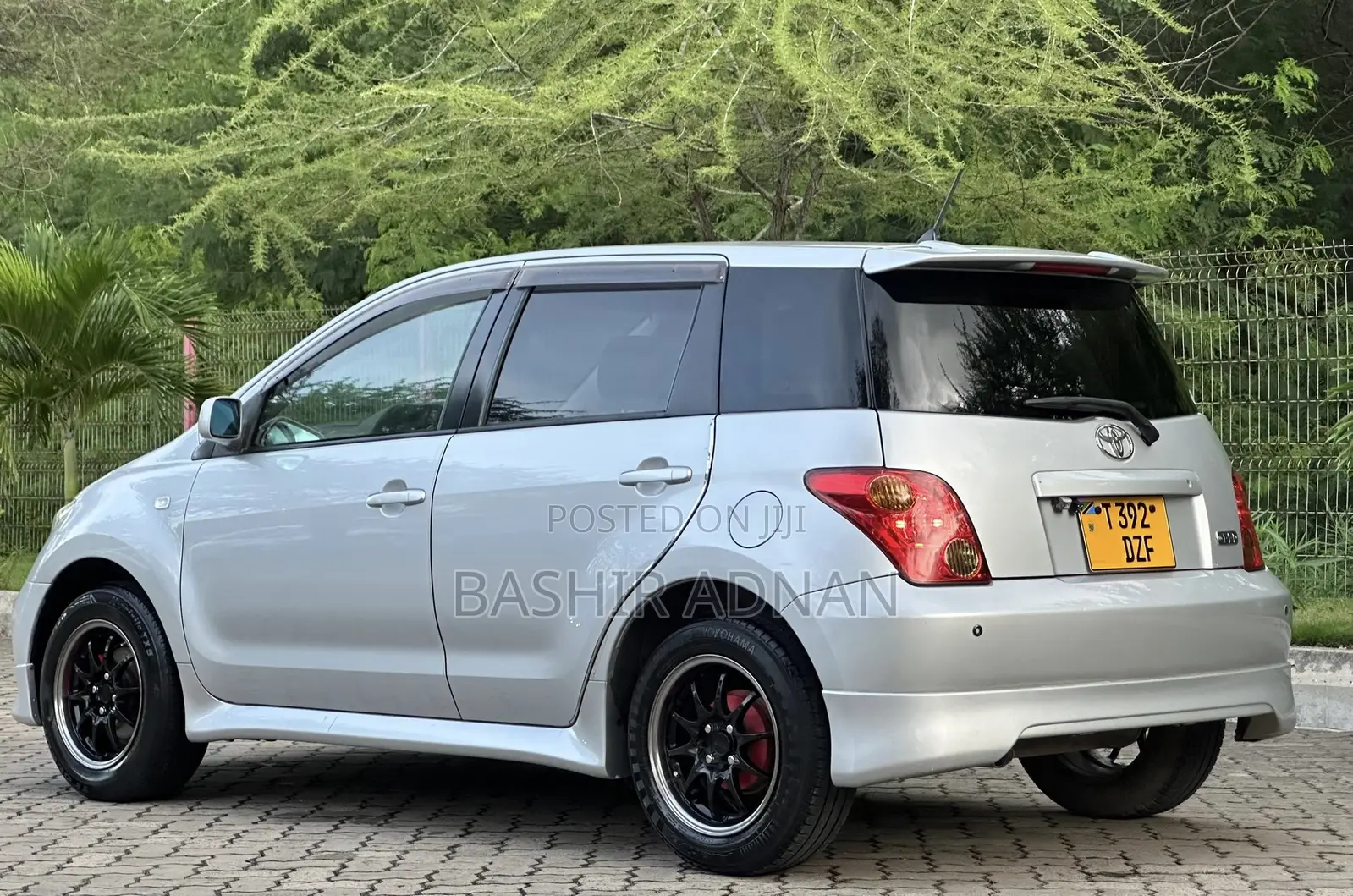 Toyota IST 2005 Silver