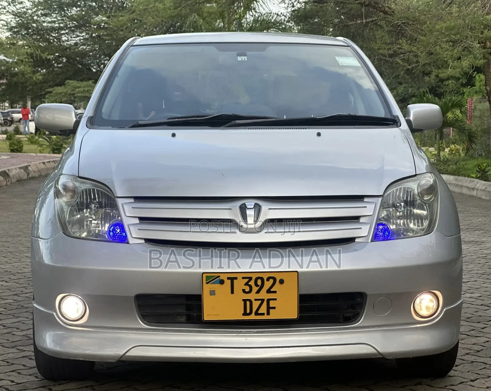 Toyota IST 2005 Silver