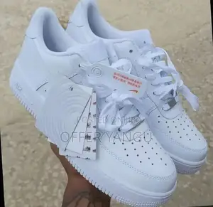 Nike Air Force 1