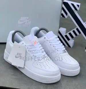 Nike Air Force 1