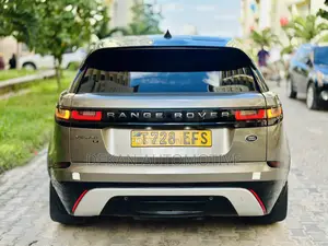 Land Rover Range Rover Velar R-Dynamic HSE 2022 Gray