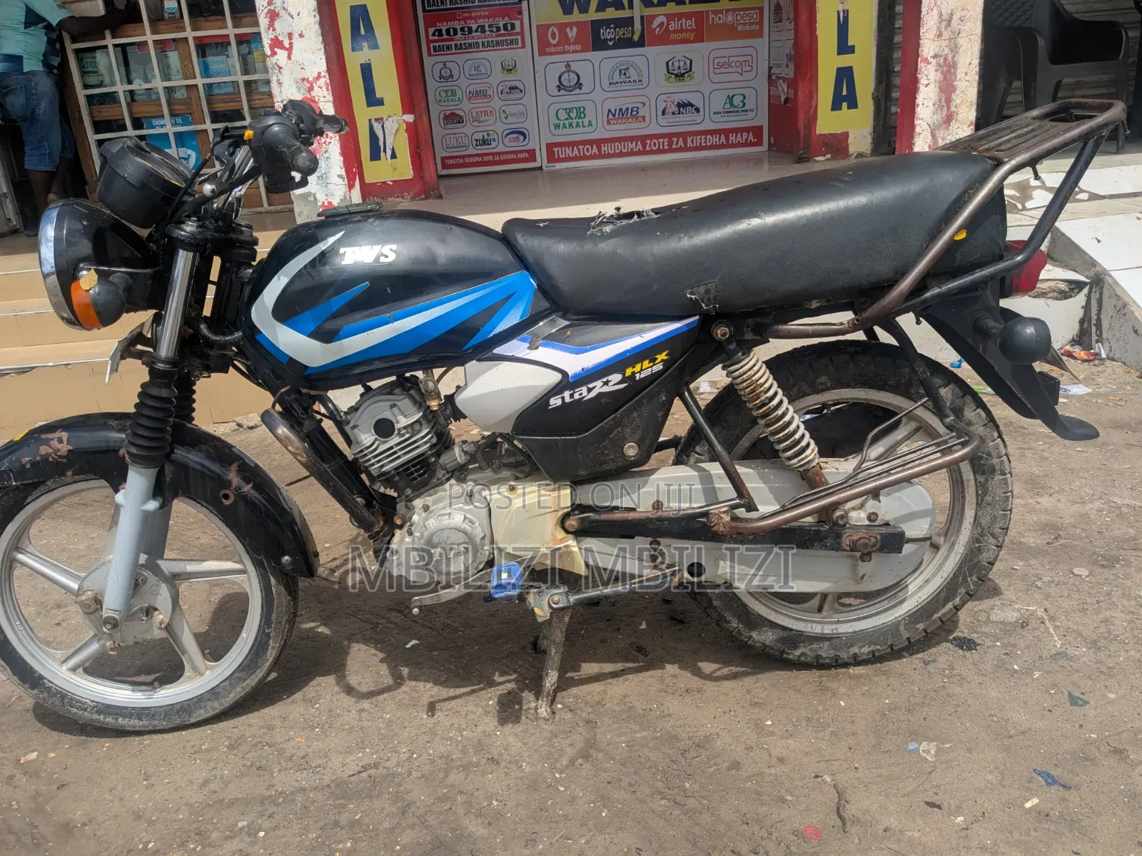 TVS HLX 125 2025 Black