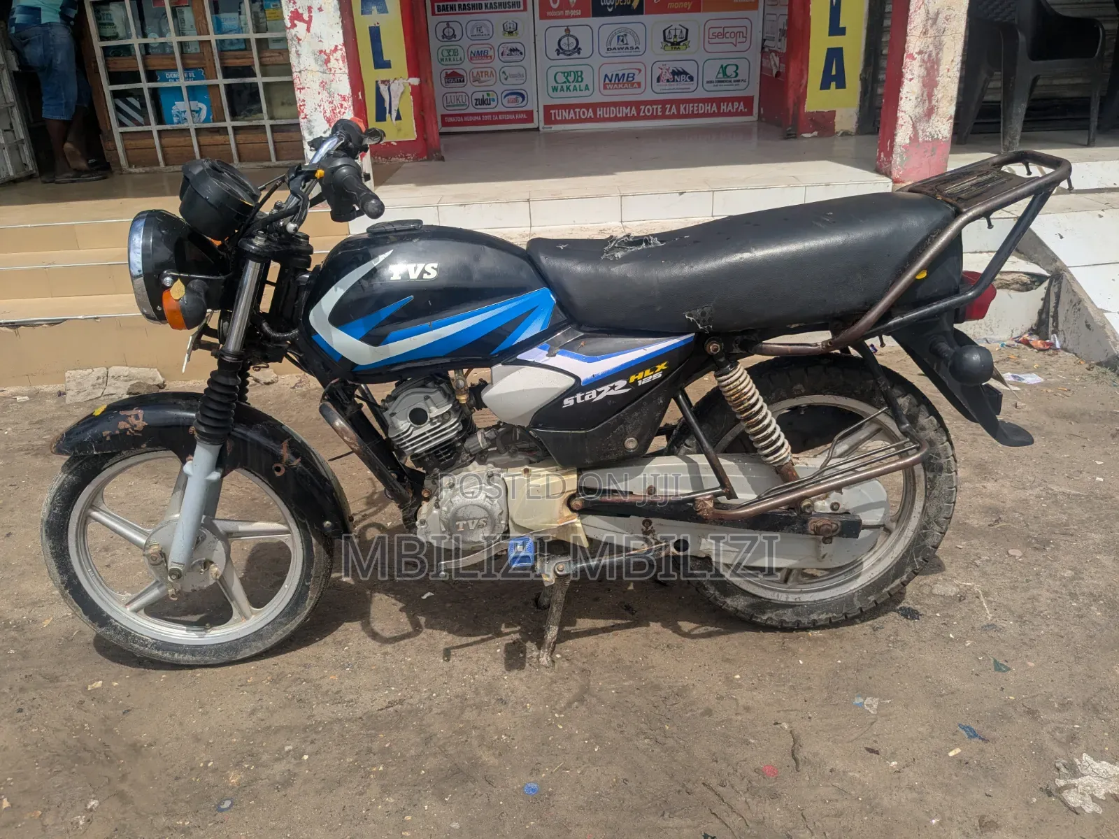 TVS HLX 125 2025 Black
